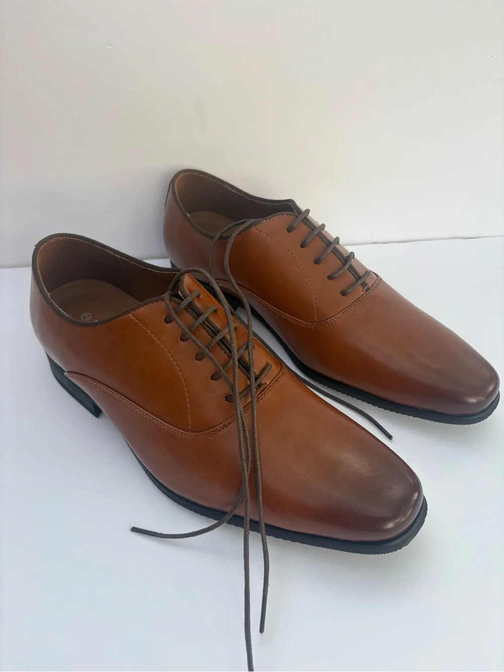 Classic Brown Leather Derby Shoes – Polished Men's Dress Oxfords